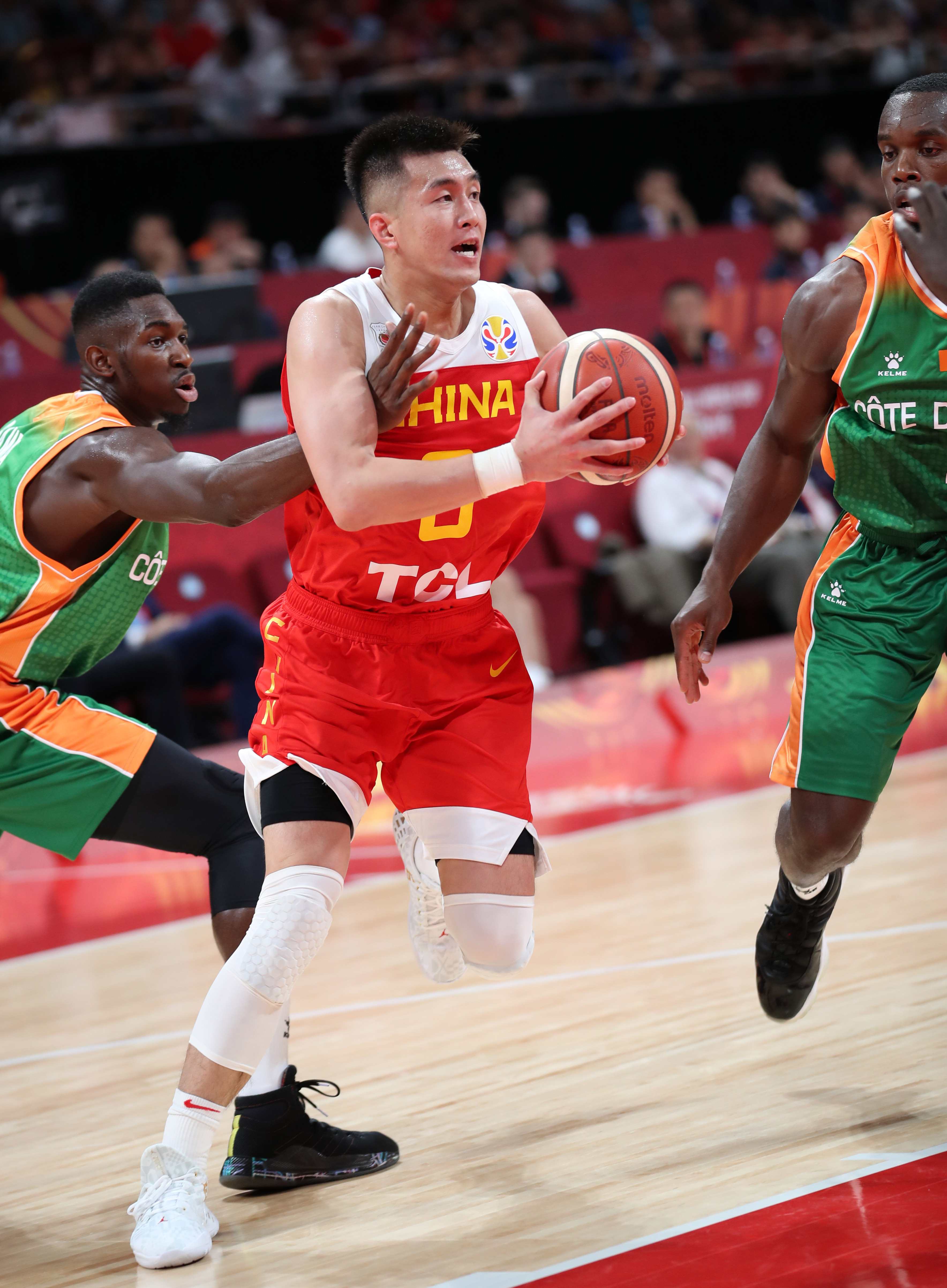 九游娱乐-CBA2021赛程第二阶段揭晓，新赛季硬仗连连_